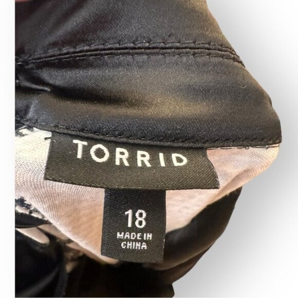 Women’s torrid 18 Houndstooth Mini Stretch Satin Tuxedo Dress XXL - Picture 12 of 16